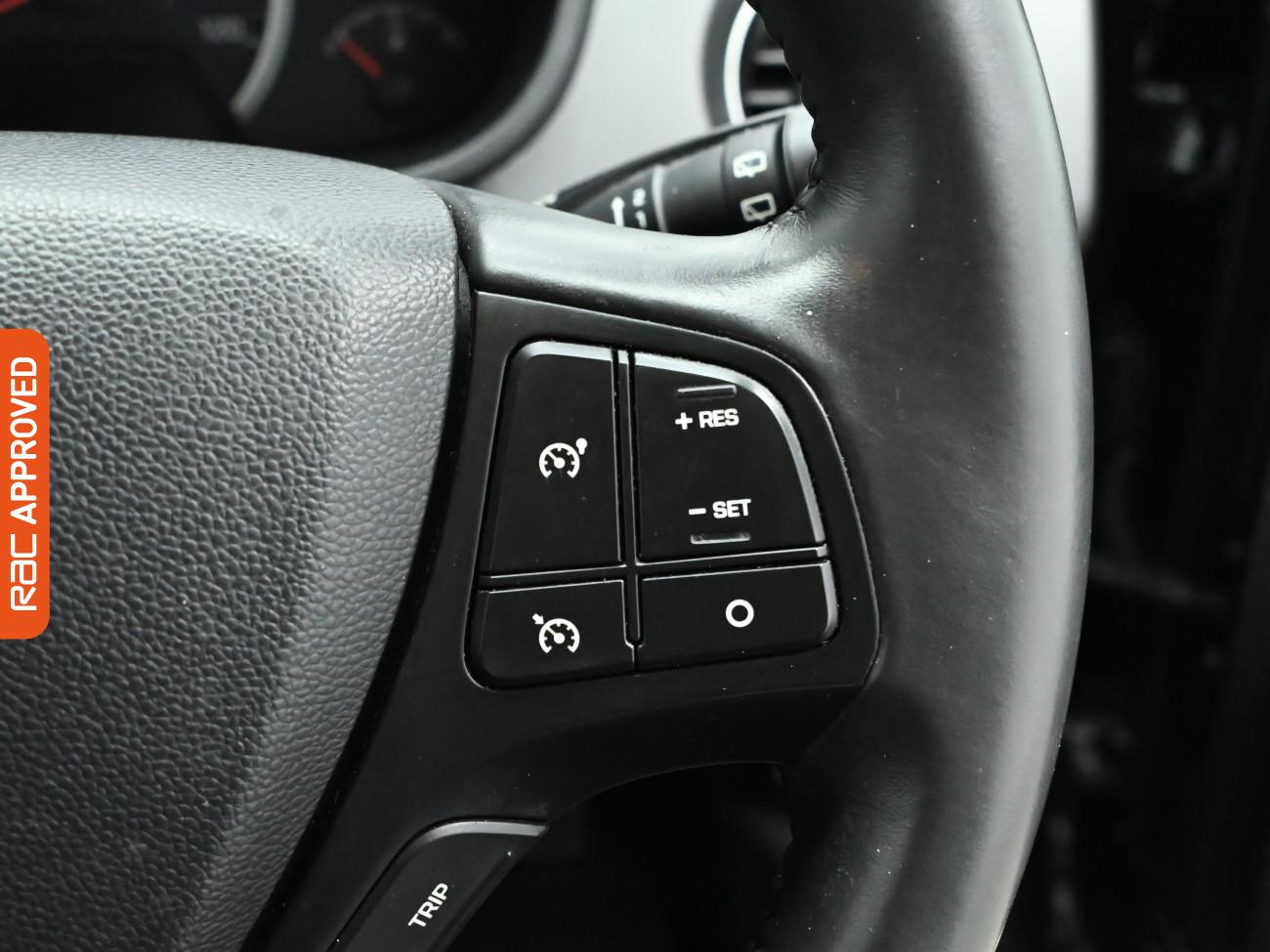 Used Hyundai i10 2017 for sale - 76641886: Photo 21