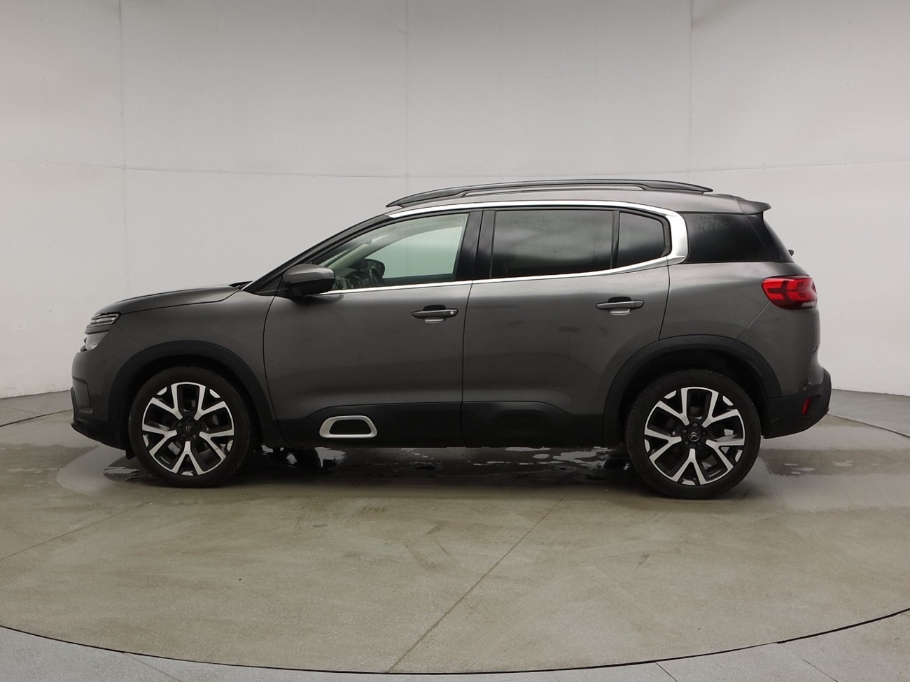Vehicle 29