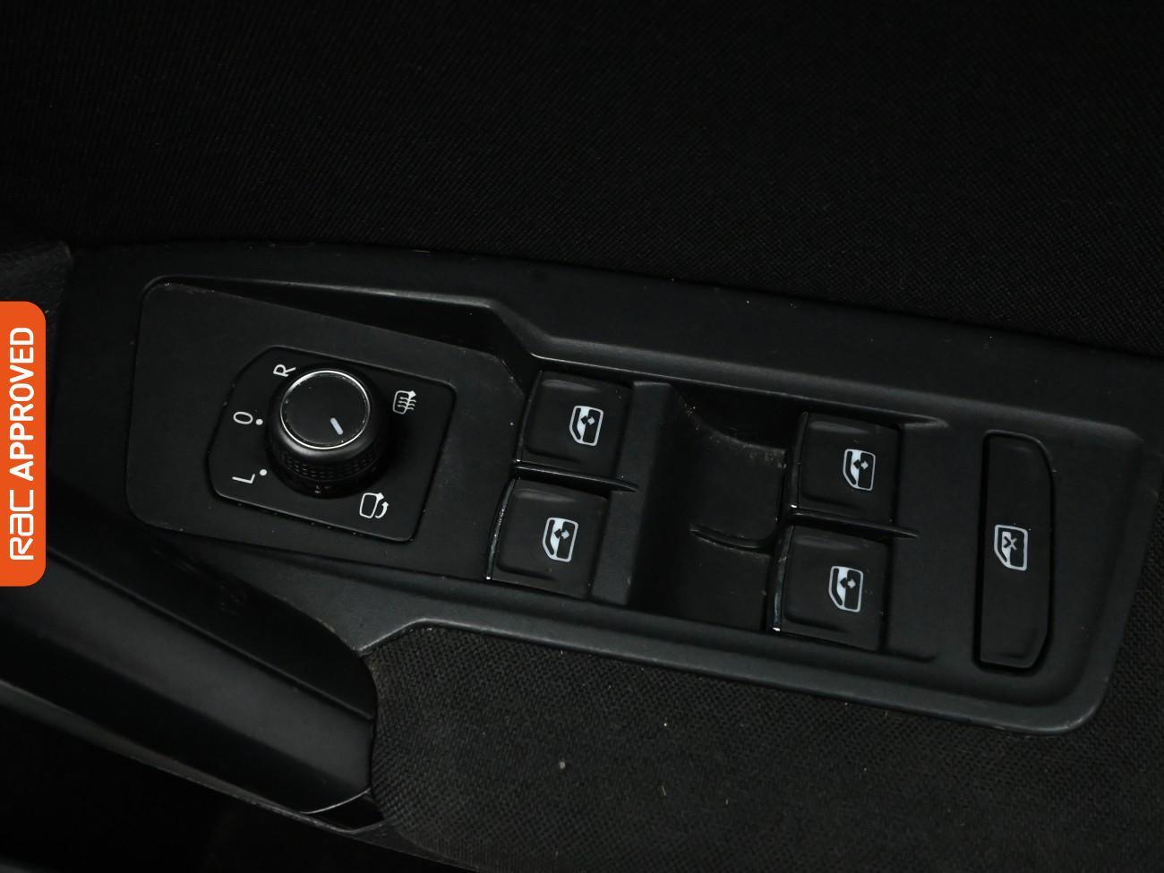 Used Volkswagen Tiguan 2016 for sale - 77076819: Photo 24