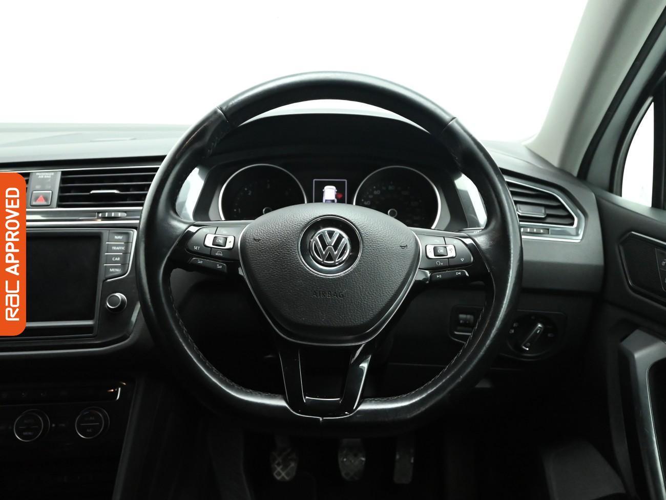 Used Volkswagen Tiguan 2016 for sale - 77076819: Photo 9