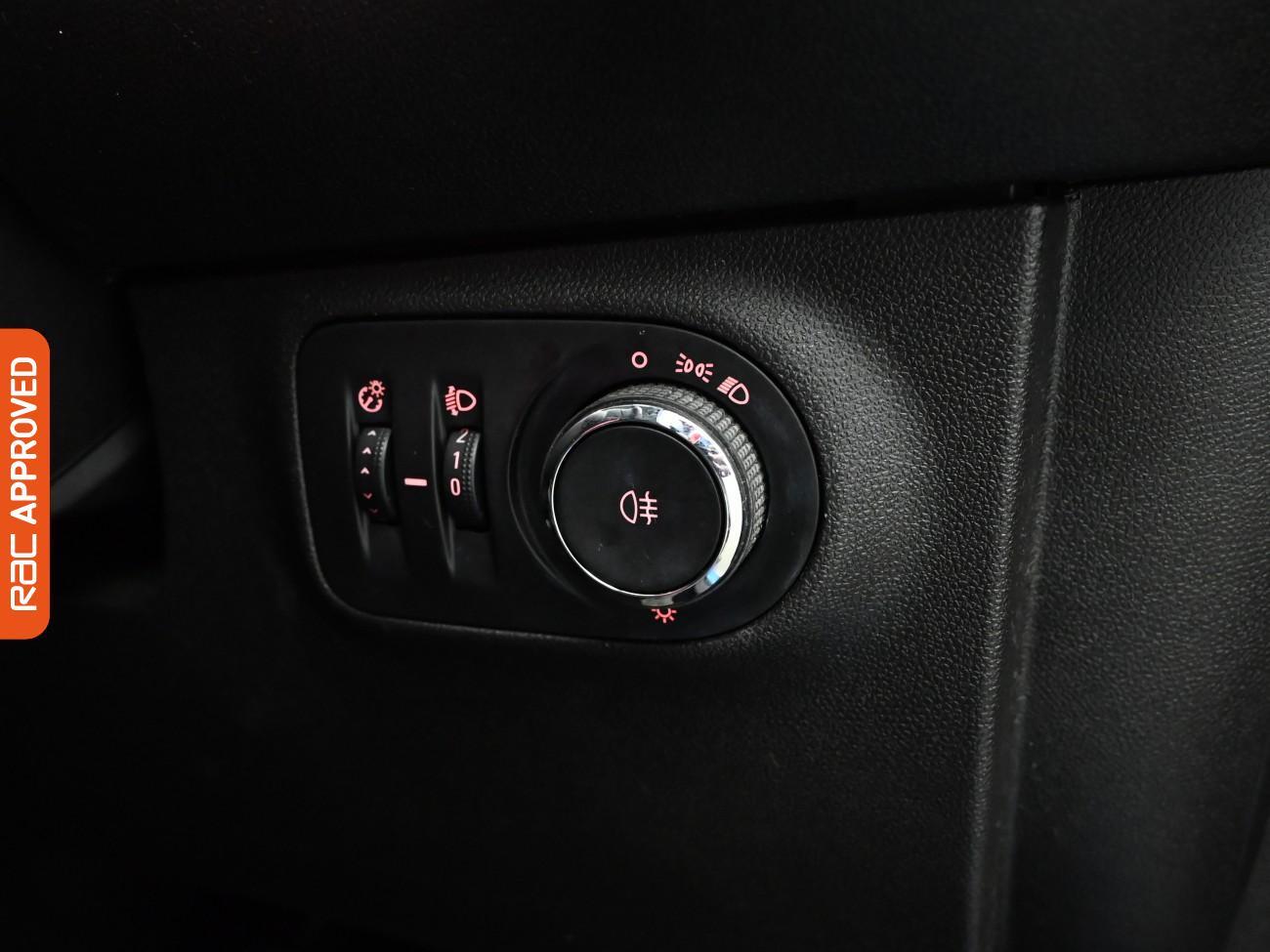 Used Vauxhall ADAM 2016 for sale - 77582711: Photo 17