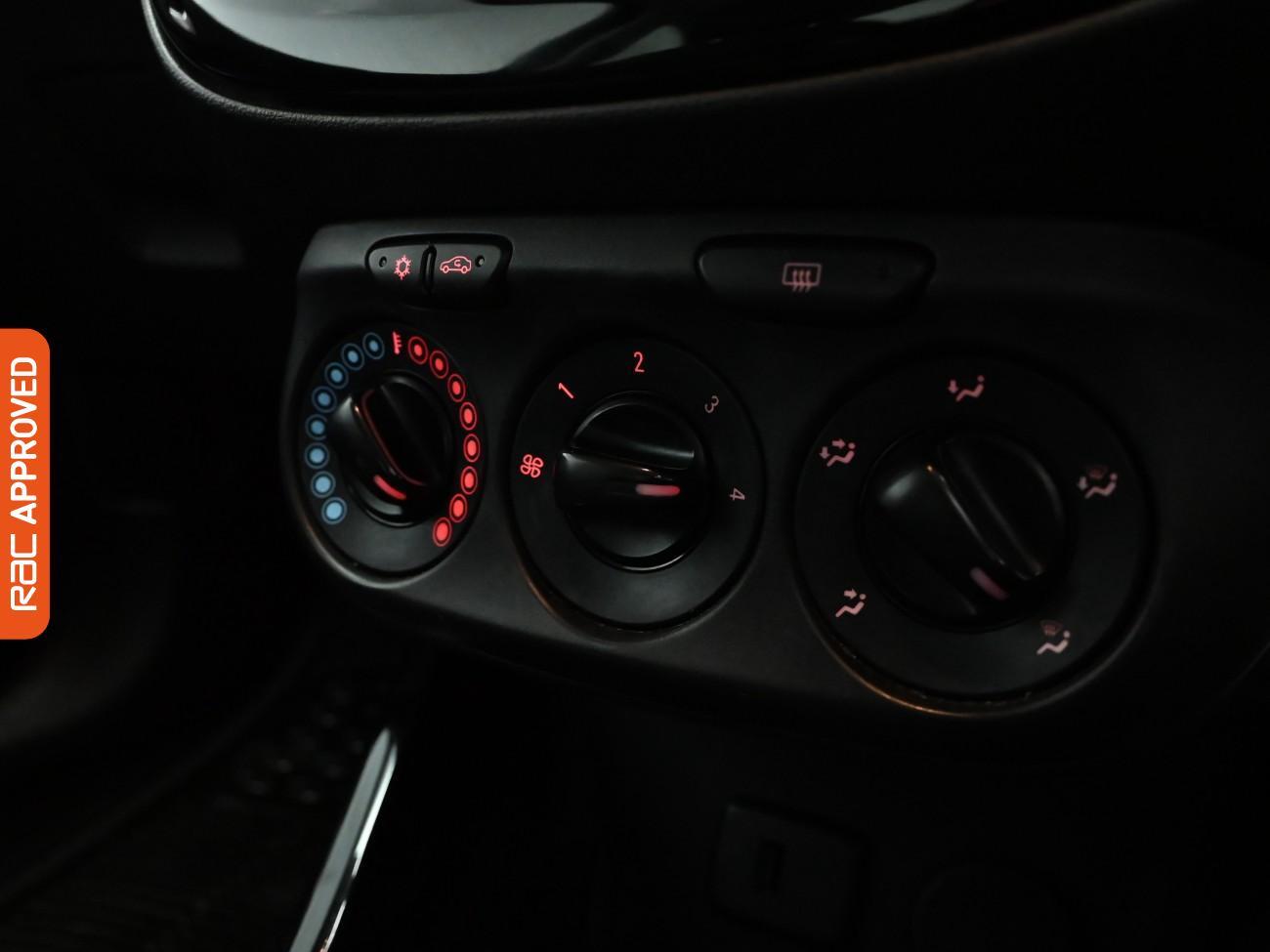 Used Vauxhall ADAM 2016 for sale - 77582711: Photo 26