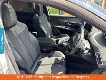 Used Peugeot 5008 2018 for sale - 74992691: Photo