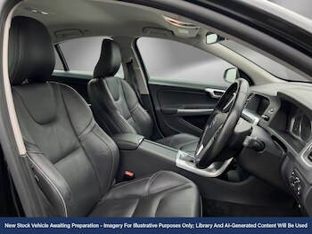 Used Volvo S60 2018 for sale - 77500823: Photo