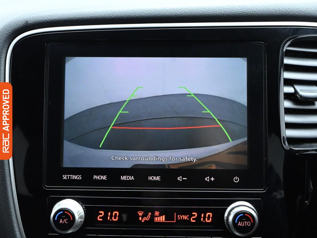 Used Mitsubishi Outlander 2020 for sale - 75924970: Photo 3