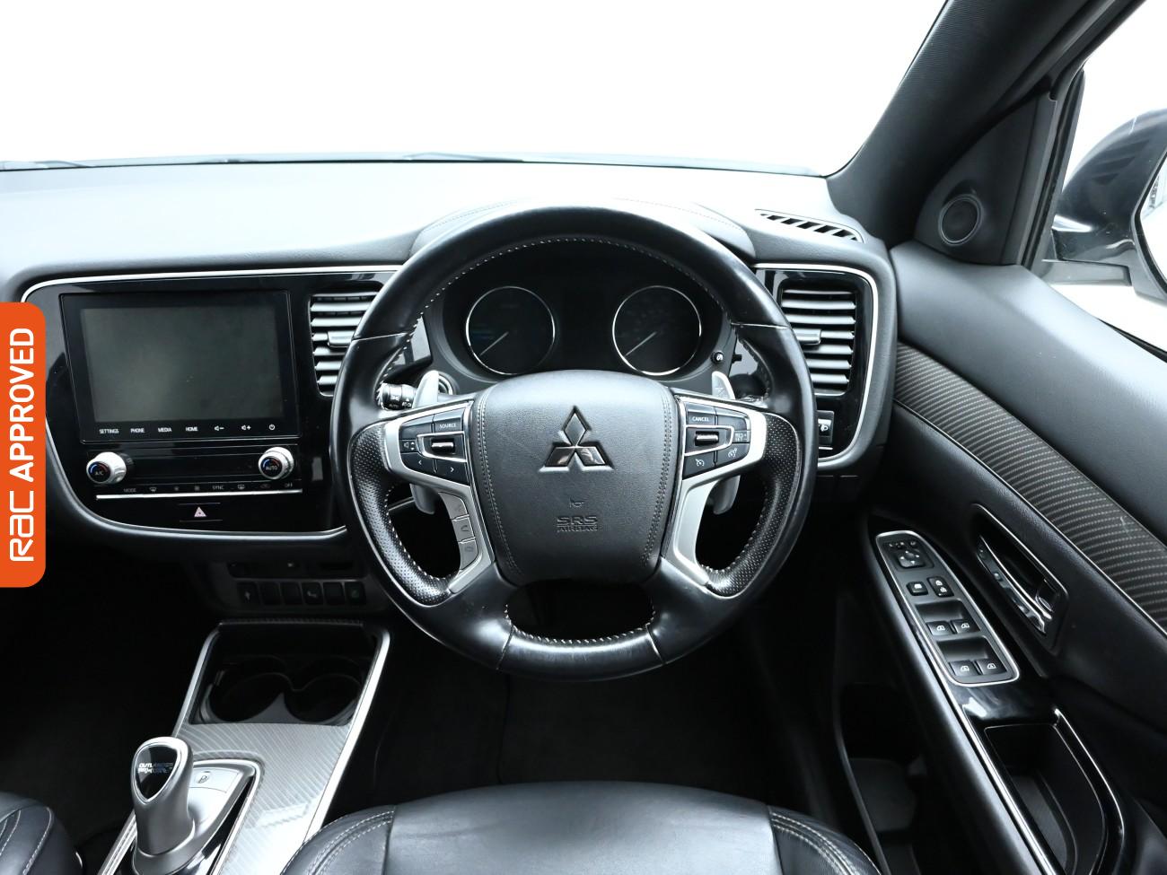 Used Mitsubishi Outlander 2020 for sale - 75924970: Photo 9