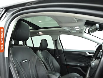 Used Ford Focus 2019 for sale - 78341704: Photo