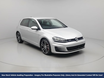 Used Volkswagen Golf 2015 for sale - 76491181: Photo