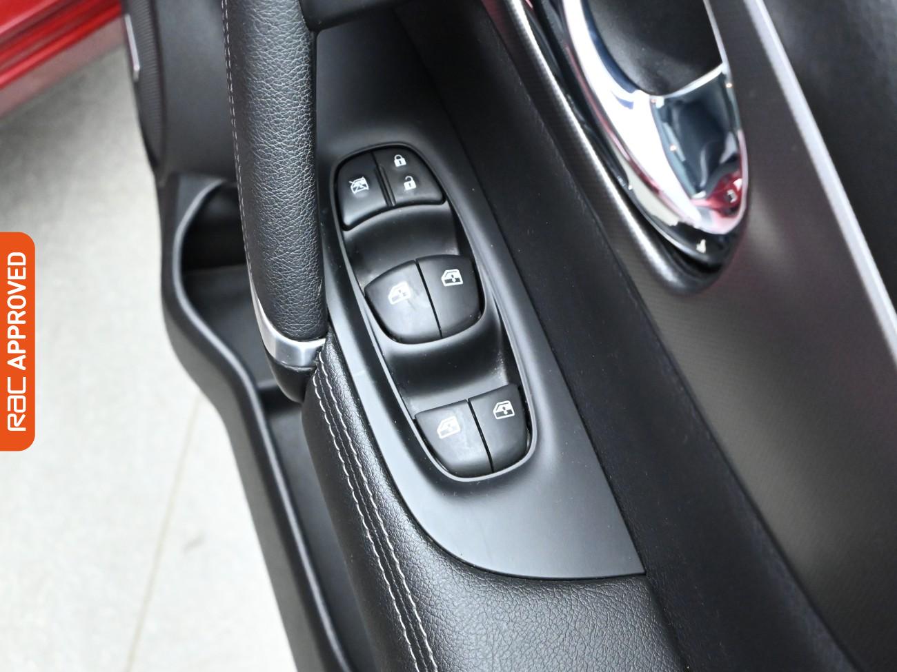 Used Nissan Qashqai 2017 for sale - 77340798: Photo 23