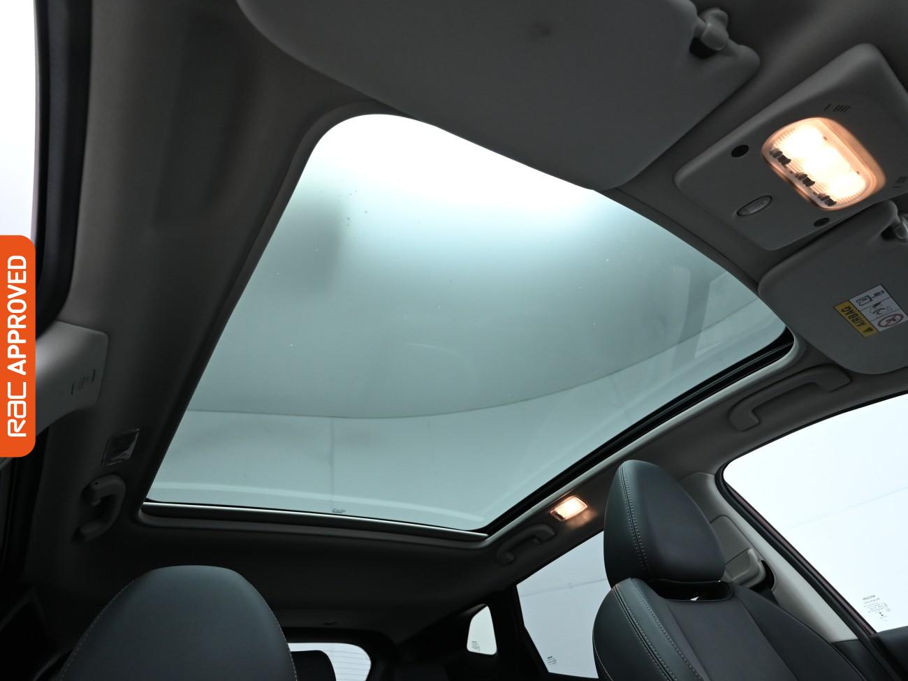 Used Nissan Qashqai 2017 for sale - 77340798: Photo 3