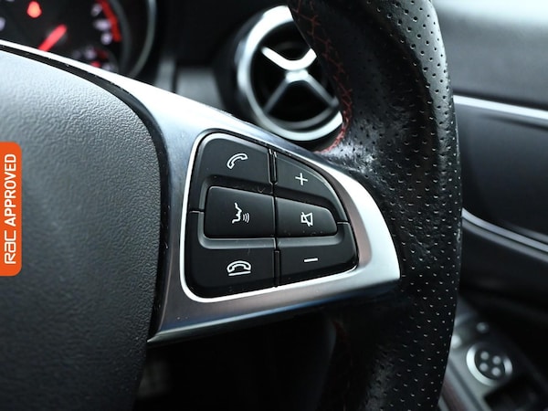 Used Mercedes-Benz GLA 2019 for sale - 76346530: Photo 24