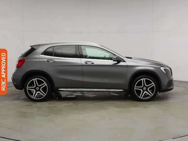 Used Mercedes-Benz GLA 2019 for sale - 76346530: Photo 6