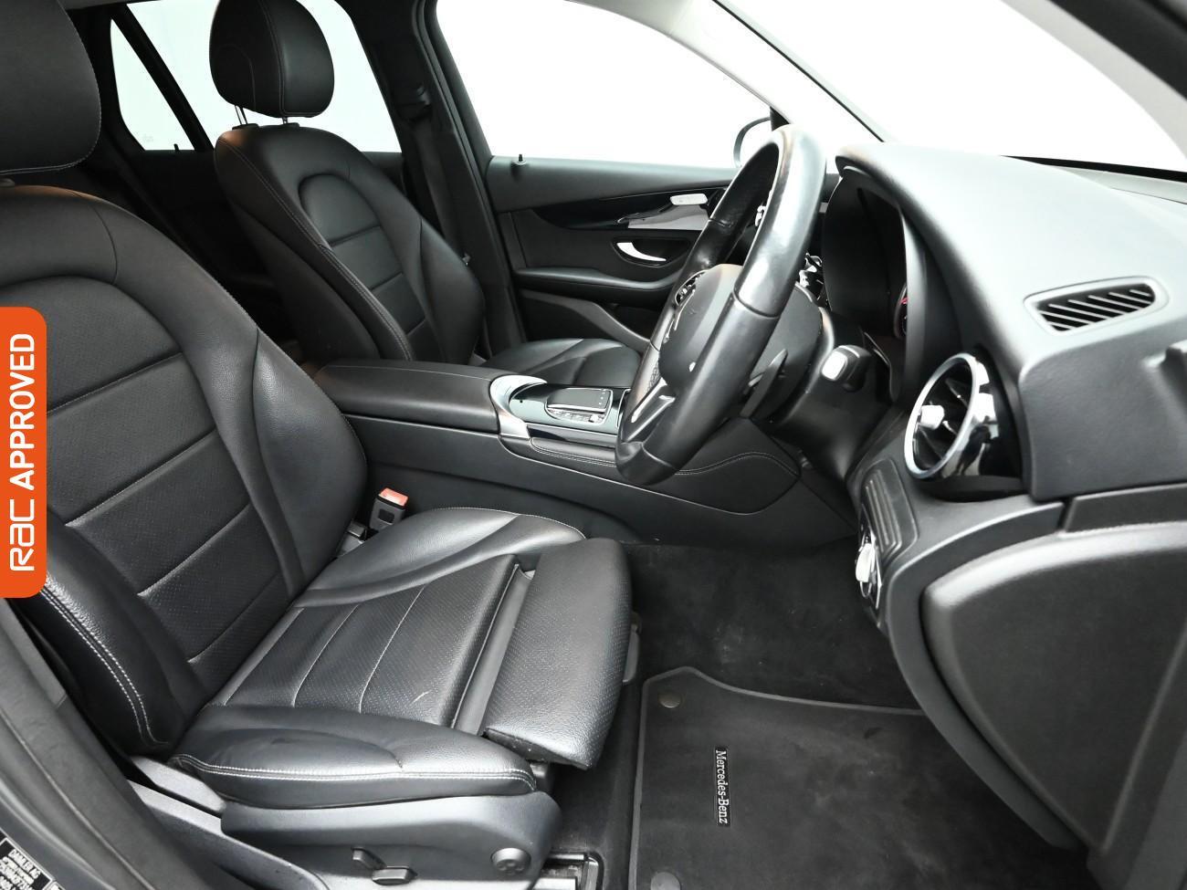 Used Mercedes-Benz GLC 2019 for sale - 76896183: Photo 12