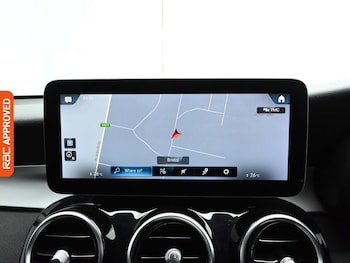 Used Mercedes-Benz GLC 2019 for sale - 76896183: Photo