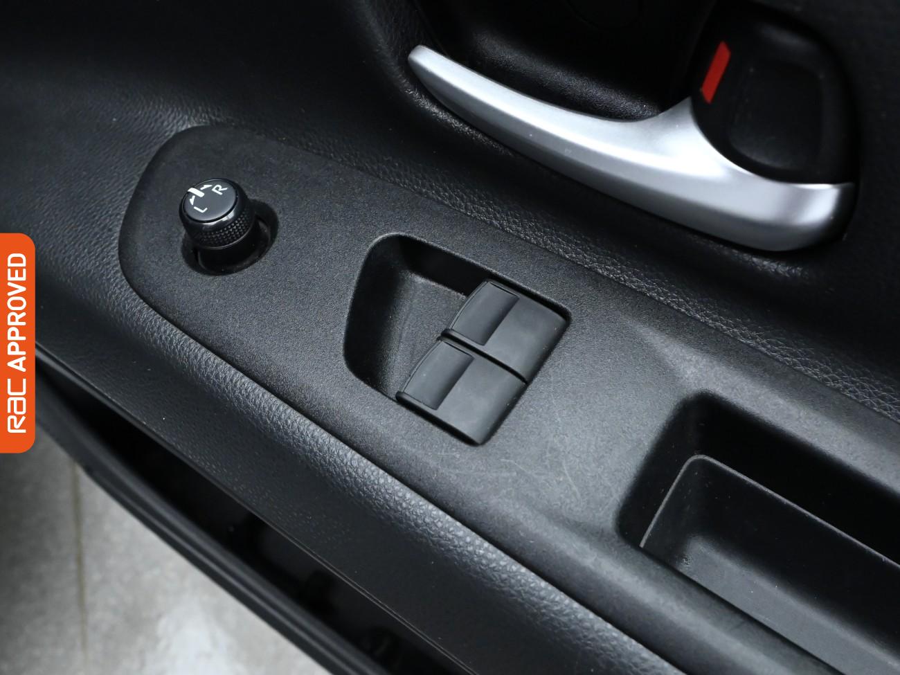 Used Toyota Aygo X 2023 for sale - 76047480: Photo 24