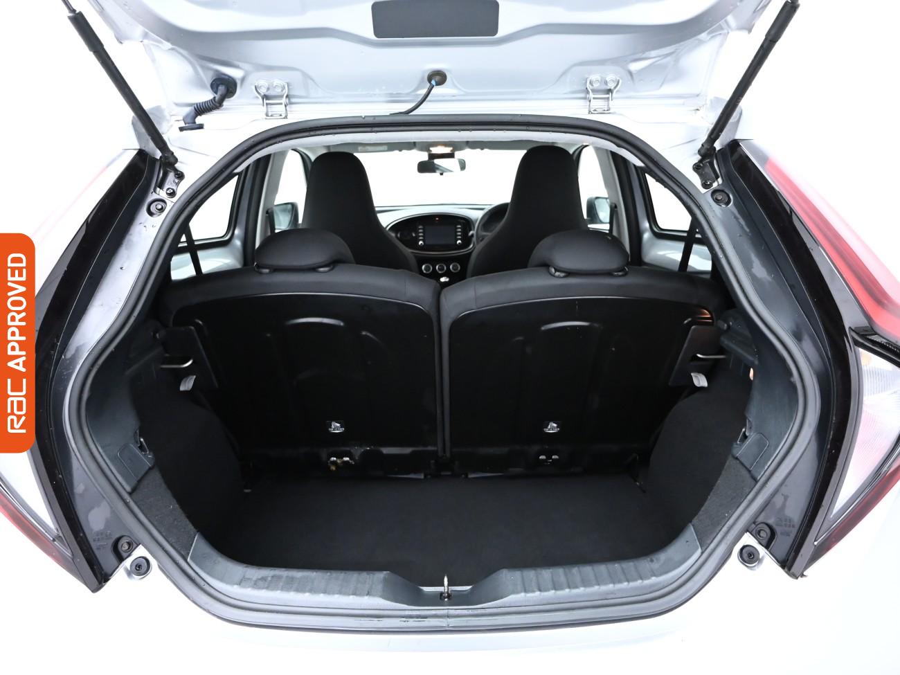 Used Toyota Aygo X 2023 for sale - 76047480: Photo 25