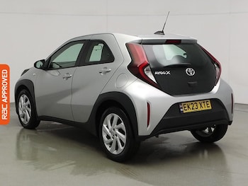 Used Toyota Aygo X 2023 for sale - 76047480: Photo 4