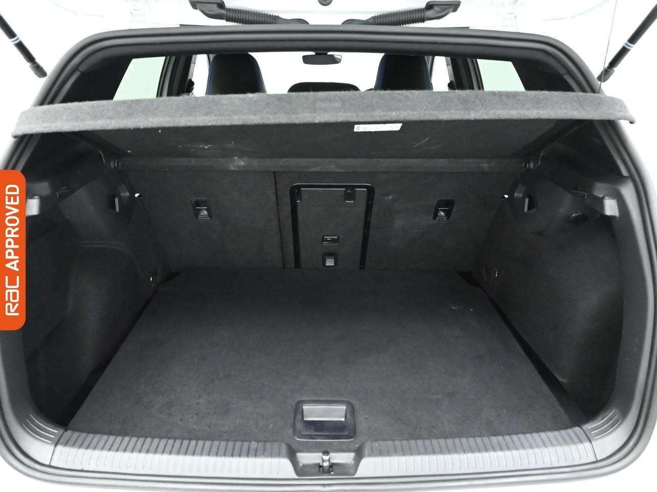 Used Volkswagen Golf 2024 for sale - 77546389: Photo 26