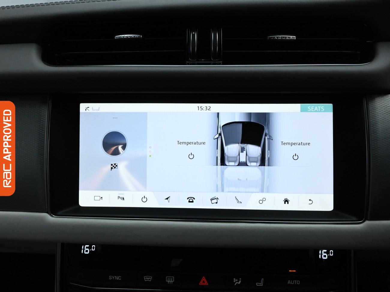 Used Jaguar XF 2018 for sale - 76177392: Photo 18