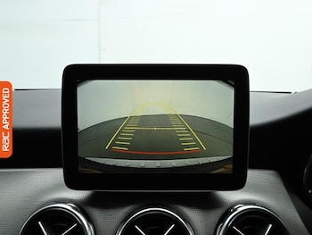 Used Mercedes-Benz GLA 2017 for sale - 77327523: Photo