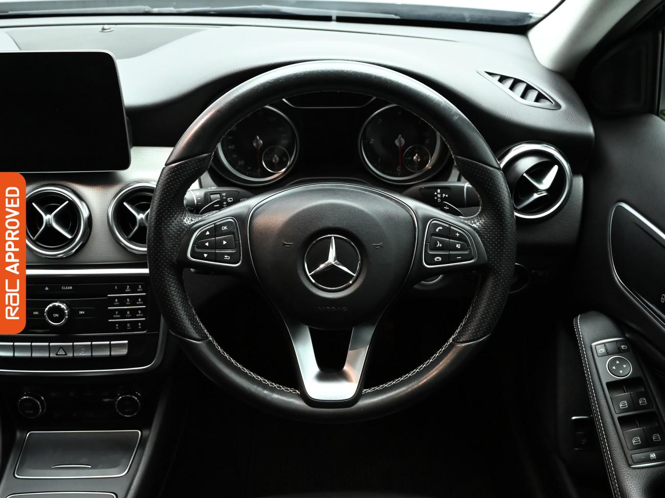 Used Mercedes-Benz GLA 2017 for sale - 77327523: Photo 9