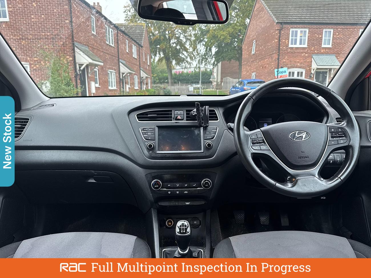 Used Hyundai i20 2019 for sale - 76353244: Photo 6