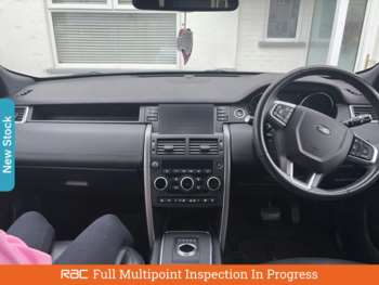 Used Land Rover Discovery Sport 2019 for sale - 74937699: Photo