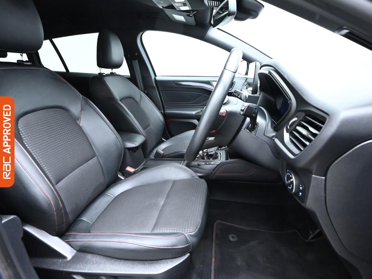 Used Ford Focus 2021 for sale - 76262682: Photo 12