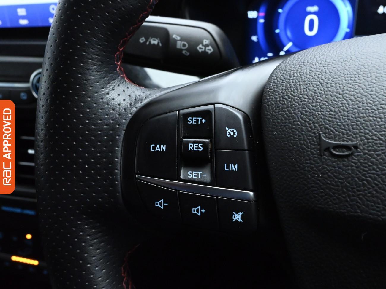 Used Ford Focus 2021 for sale - 76262682: Photo 23