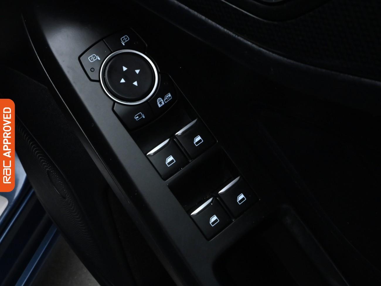 Used Ford Focus 2021 for sale - 76262682: Photo 24