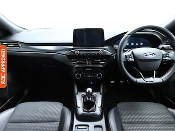 Used Ford Focus 2021 for sale - 76262682: Photo
