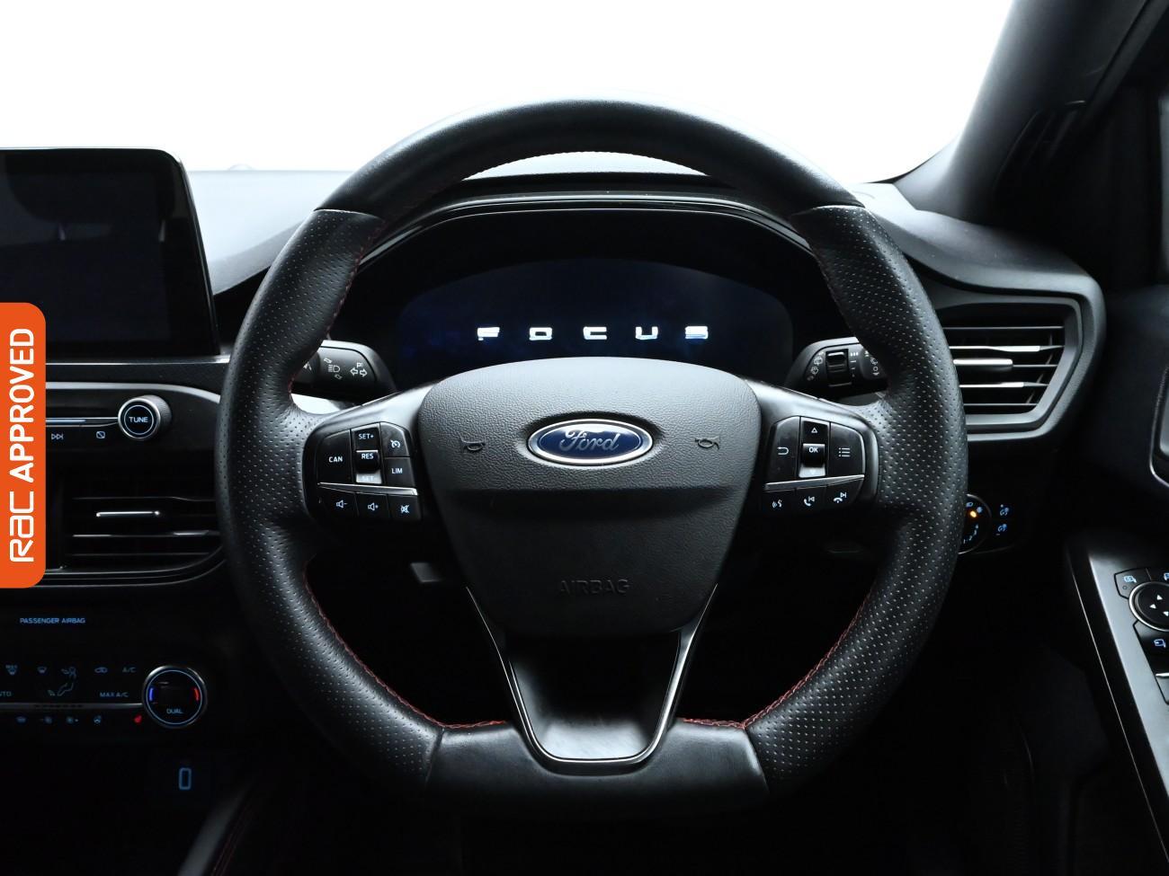 Used Ford Focus 2021 for sale - 76262682: Photo 9