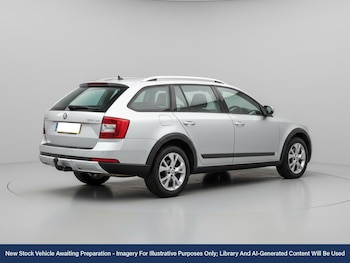 Used Skoda Octavia 2016 for sale - 76798422: Photo