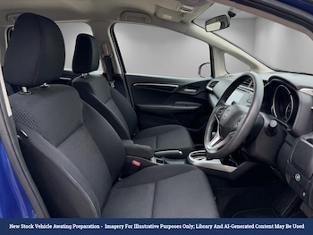 Used Honda Jazz 2018 for sale - 79429294: Photo