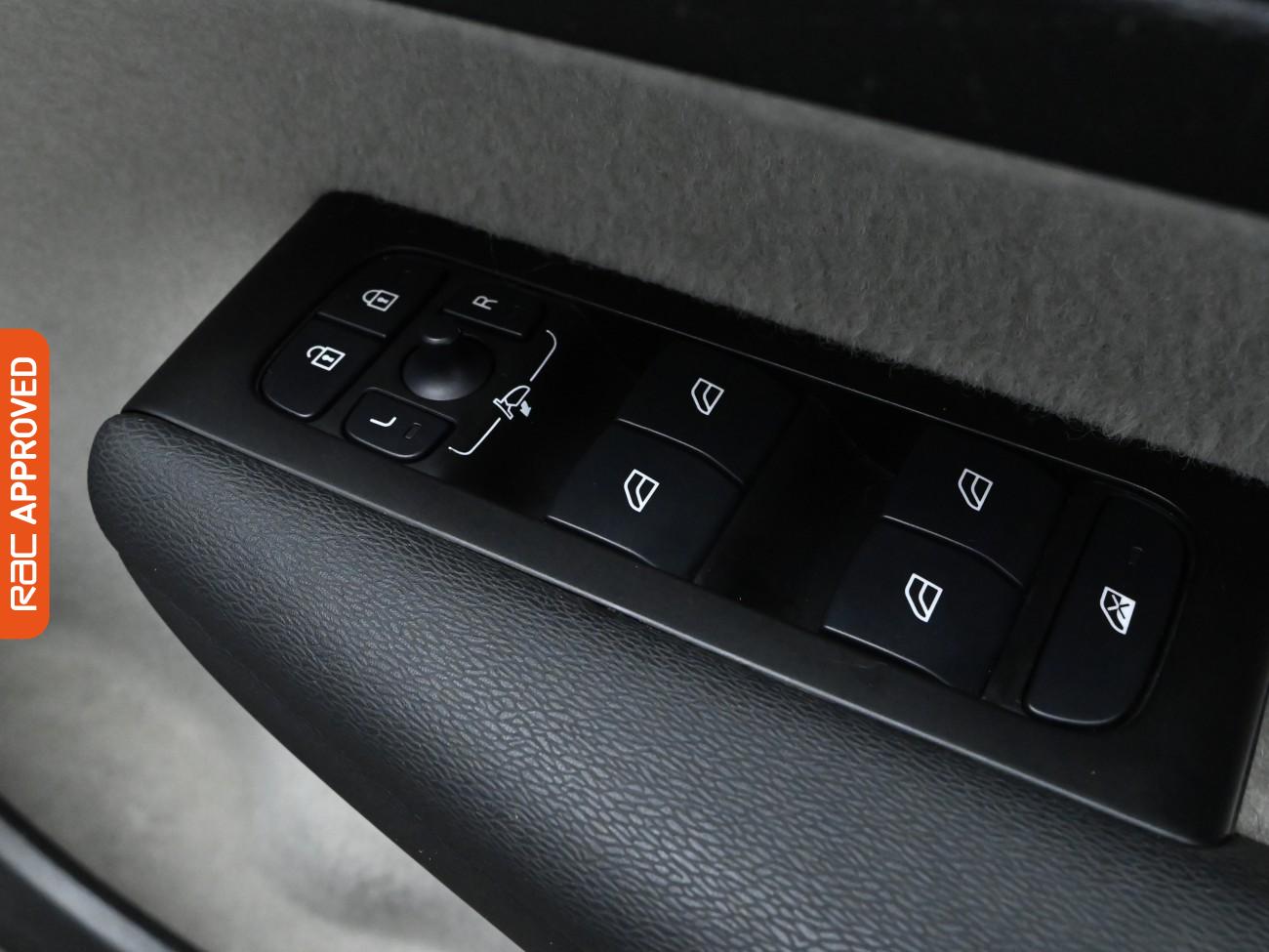 Used Volvo XC40 2021 for sale - 77324033: Photo 26