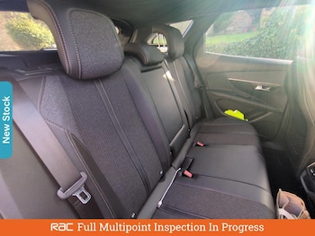 Used Peugeot 3008 2020 for sale - 76230708: Photo 4