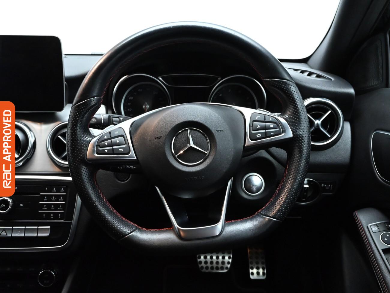 Used Mercedes-Benz GLA 2018 for sale - 75994321: Photo 9