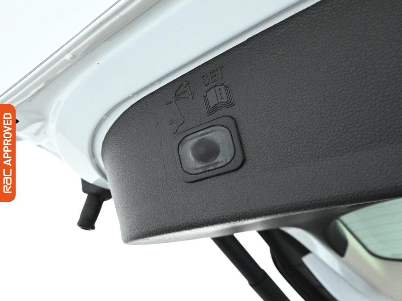 Used Ford Kuga 2014 for sale - 77916567: Photo 13