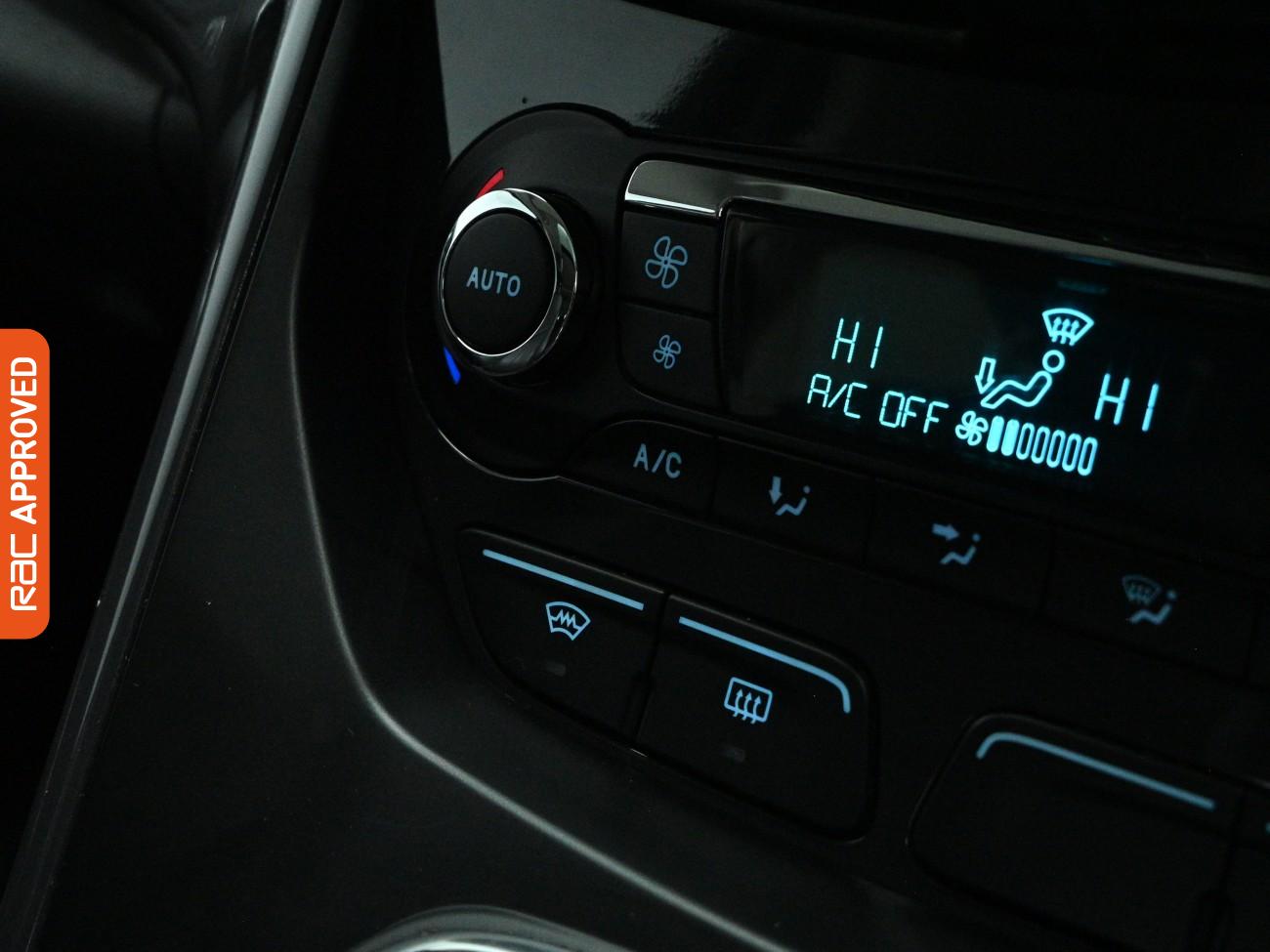 Used Ford Kuga 2014 for sale - 77916567: Photo 14