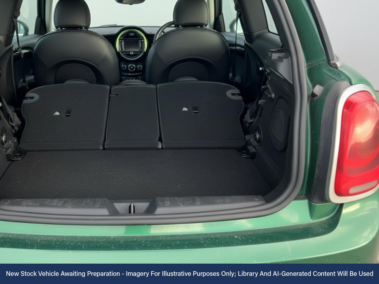 Used MINI Electric Hatch 2021 for sale - 76782869: Photo 4