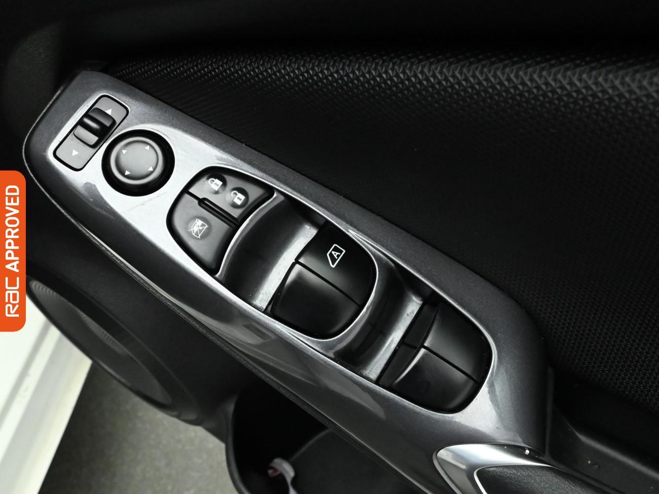 Used Nissan Juke 2023 for sale - 76663248: Photo 23