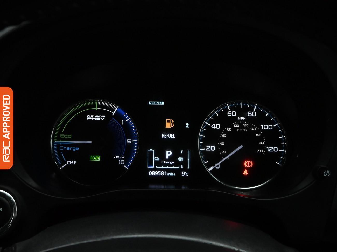 Used Mitsubishi Outlander 2018 for sale - 77557420: Photo 11