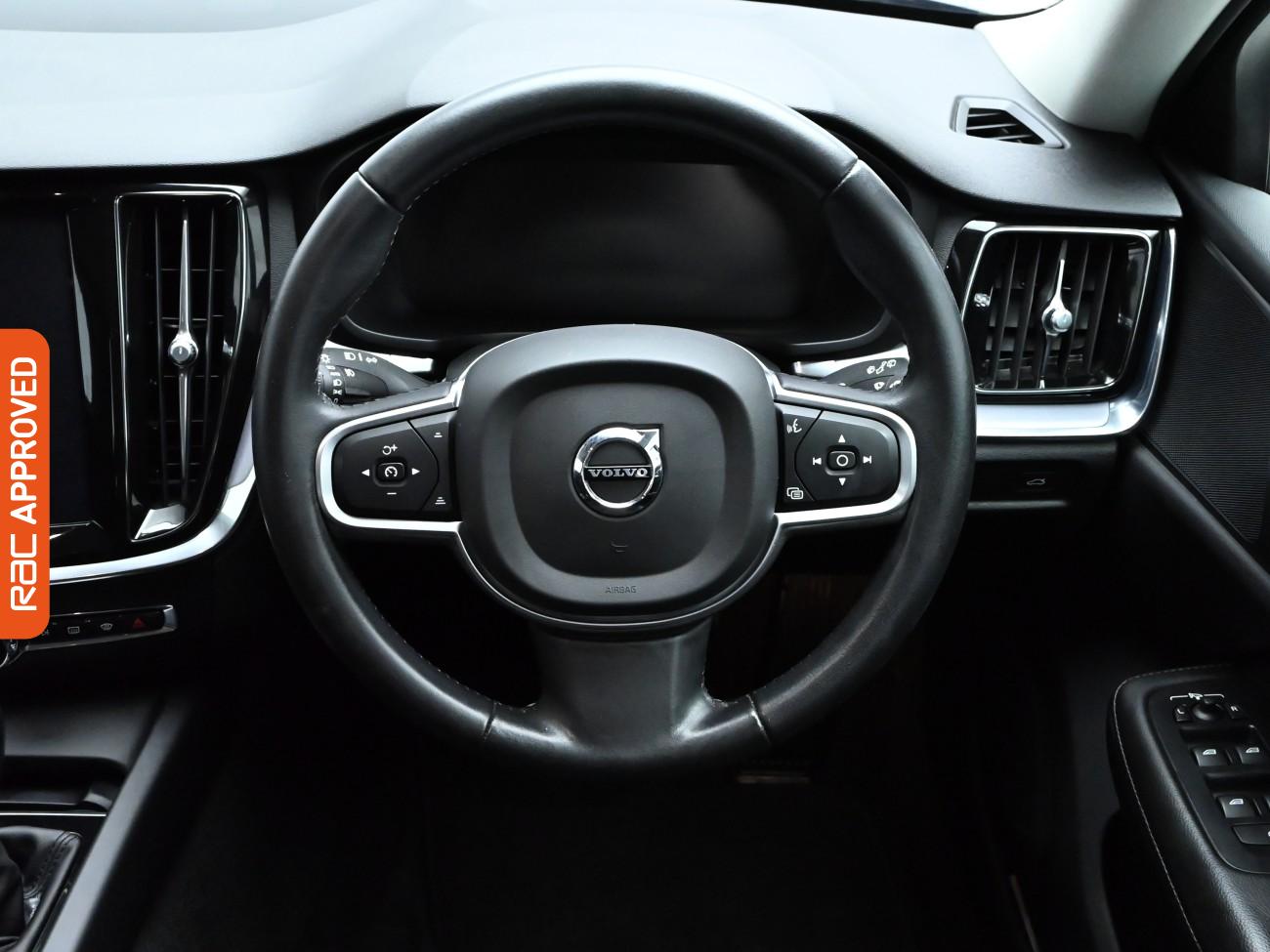 Used Volvo V60 2019 for sale - 76017575: Photo 9