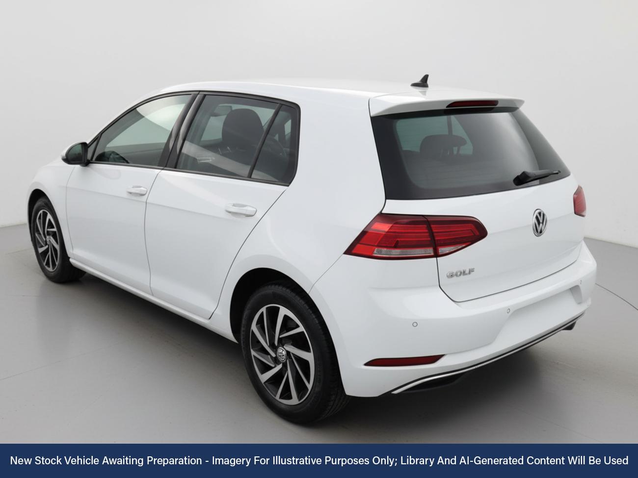 Used Volkswagen Golf 2020 for sale - 76509171: Photo 2