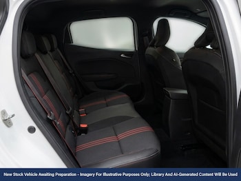 Used Renault Clio 2023 for sale - 78341503: Photo