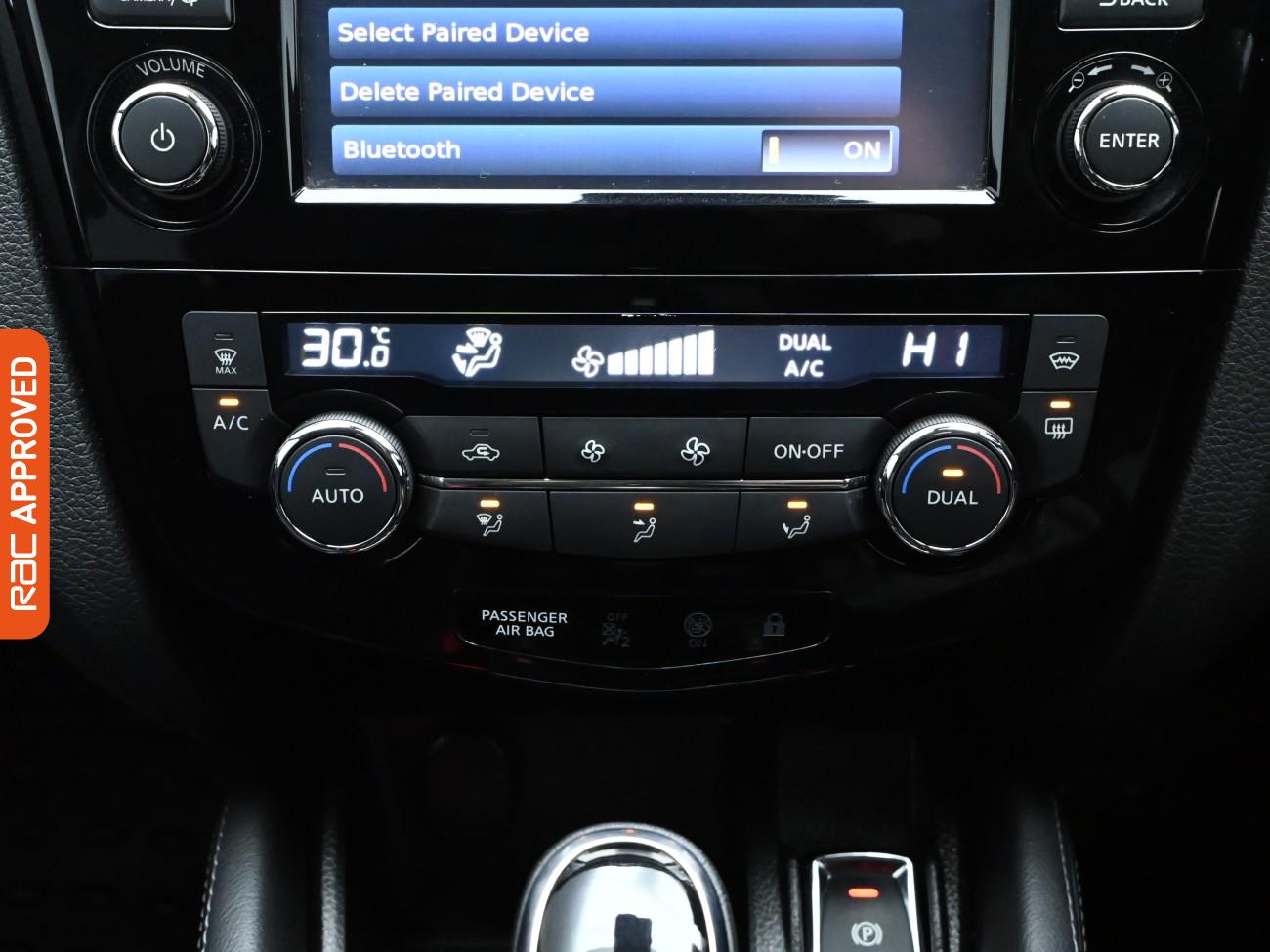 Used Nissan Qashqai 2017 for sale - 76697504: Photo 17