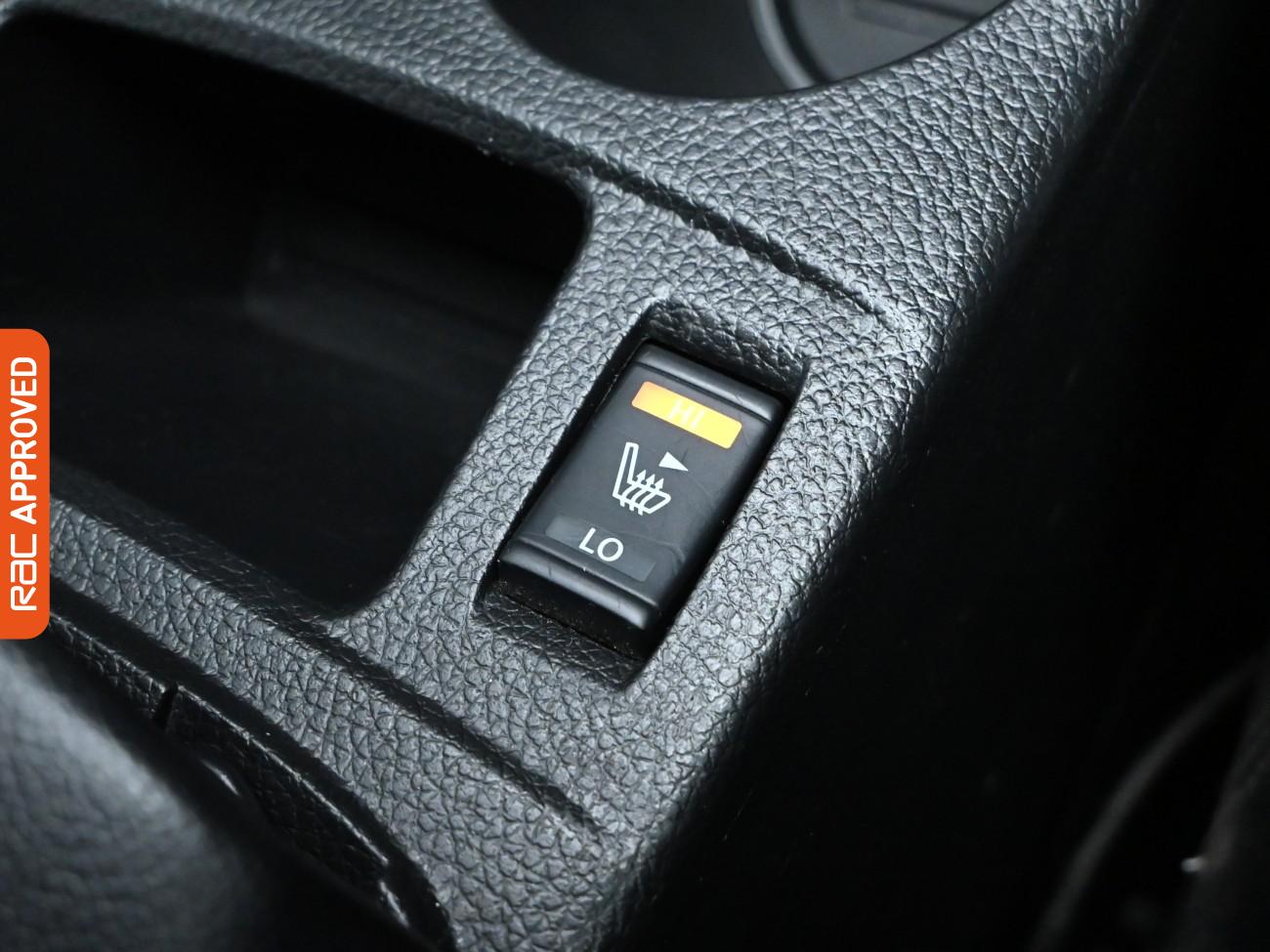 Used Nissan Qashqai 2017 for sale - 76697504: Photo 22