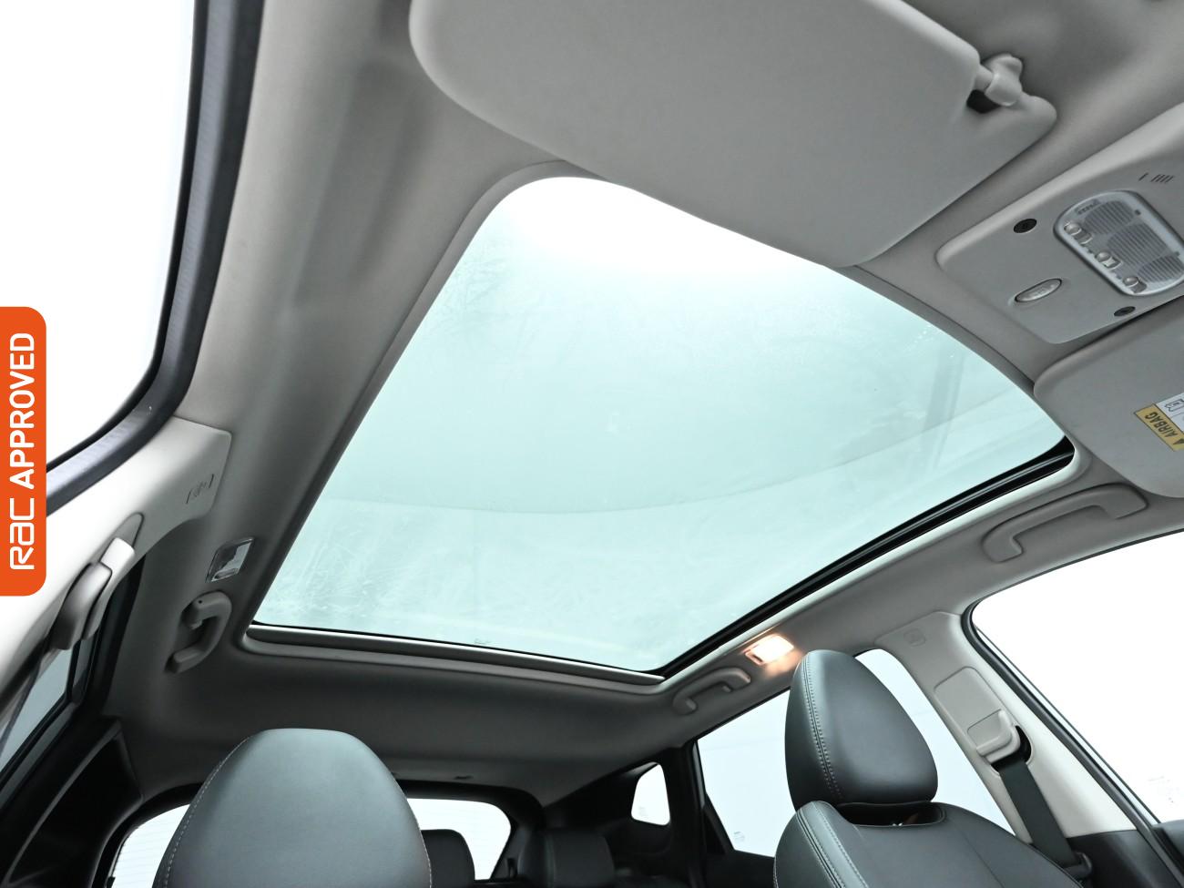 Used Nissan Qashqai 2017 for sale - 76697504: Photo 3