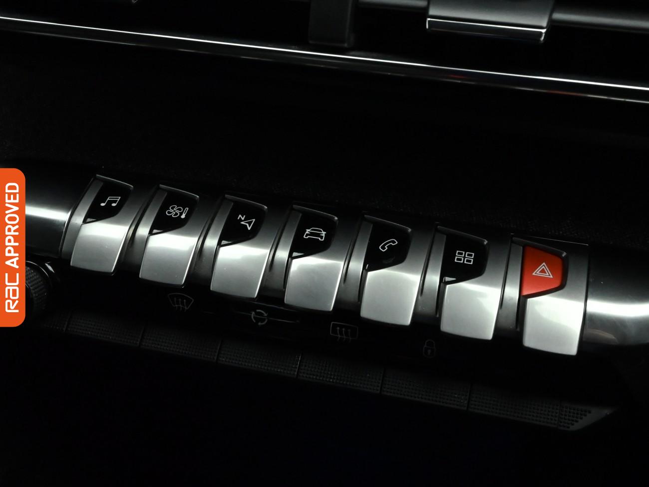 Used Peugeot 3008 2017 for sale - 76723826: Photo 16