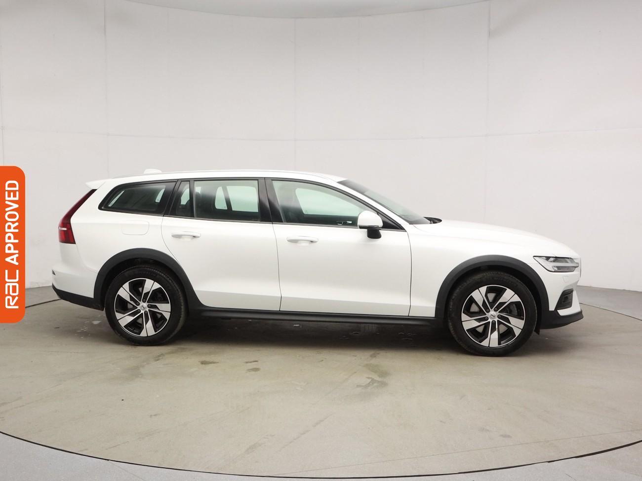 Used Volvo V60 2020 for sale - 78163282: Photo 6